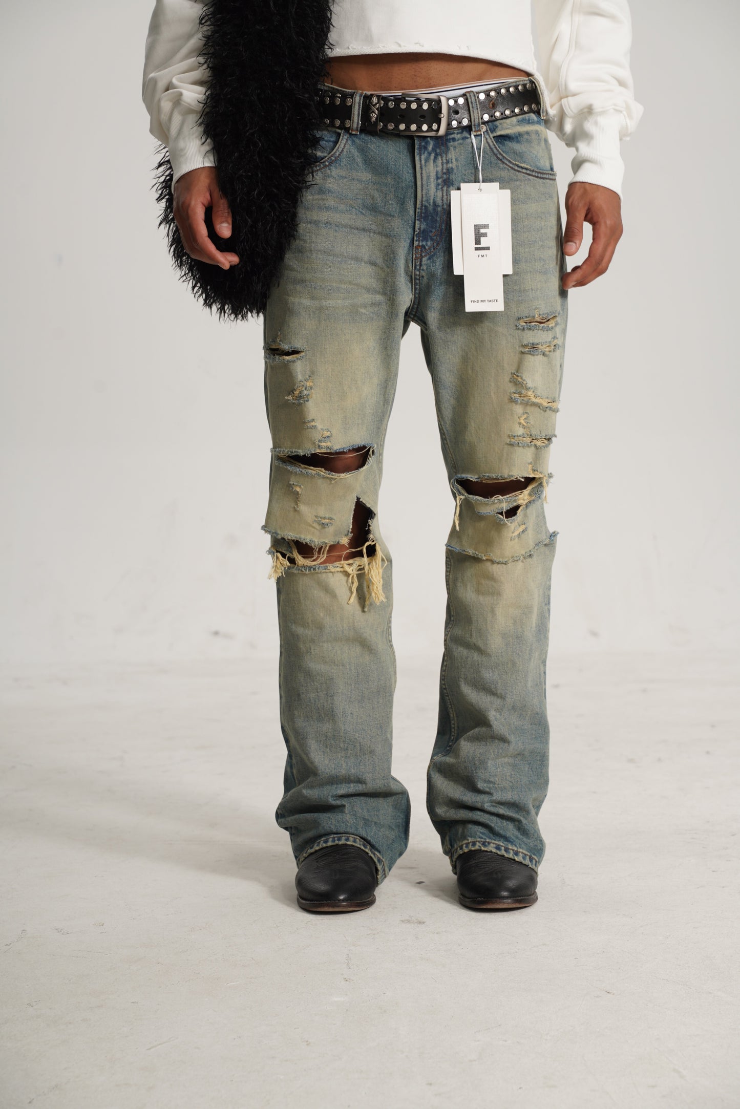 FMT 2024 DISTRESSED DENIM JEANS