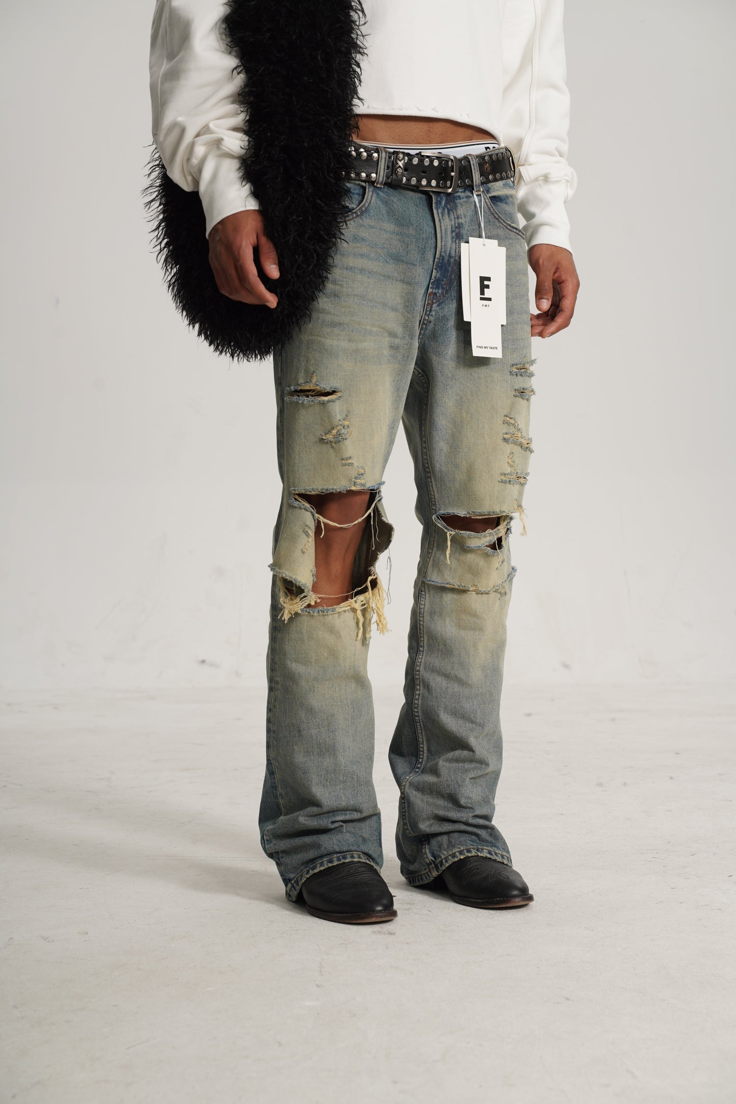 FMT 2024 DISTRESSED DENIM JEANS